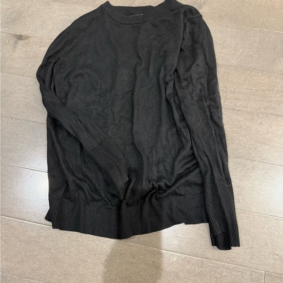 lululemon athletica Black Sweater - Picture 1 of 3